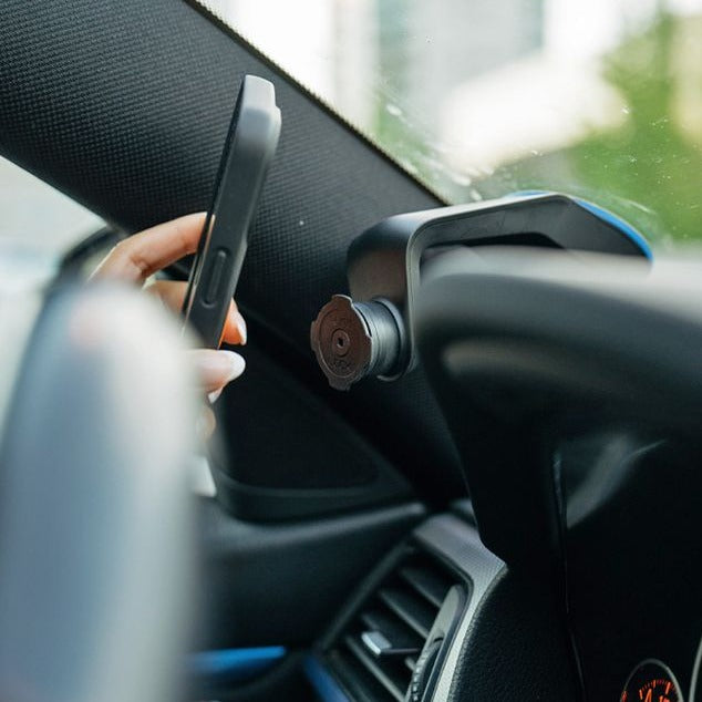 התקן מעמד לטלפון לרכב חיבור וואקום Quad Lock Car Suction Mount