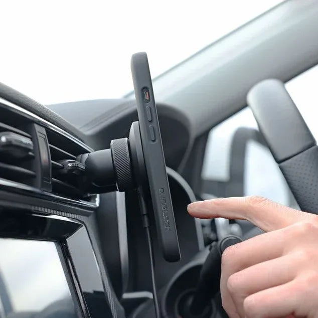 התקן מעמד לטלפון לרכב חיבור לתריסי מזגן Quad Lock Car Vent Mount - Bikes Online