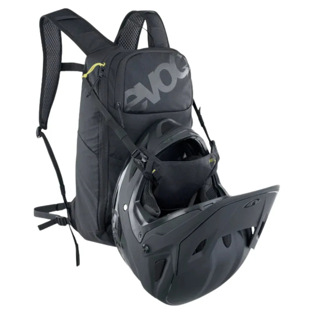 תיק רכיבה וטיולים + שלוקר 8 ליטר אבוק Evoc Ride 8 שחור - Bikes Online