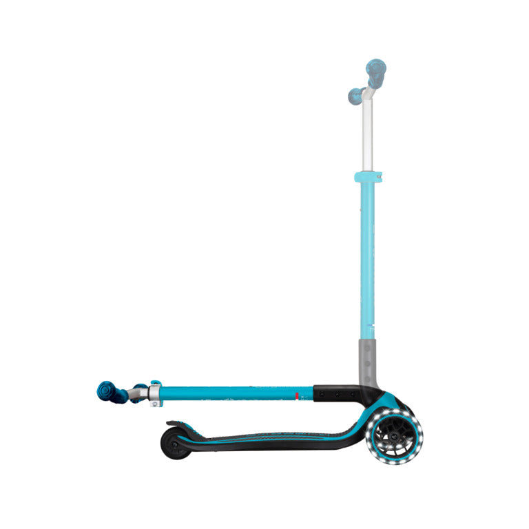 קורקינט לילדים ונוער אייס לייטס מתקפל עם אורות גלובר Globber ACE LIGHTS