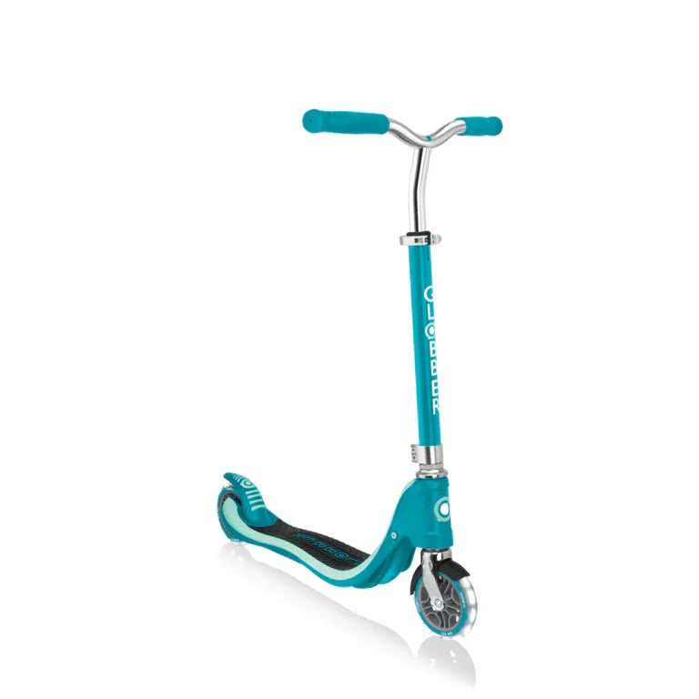 קורקינט לילדים ונוער גלובר פלו אורות Globber Flow 125 Lights - Bikes Online