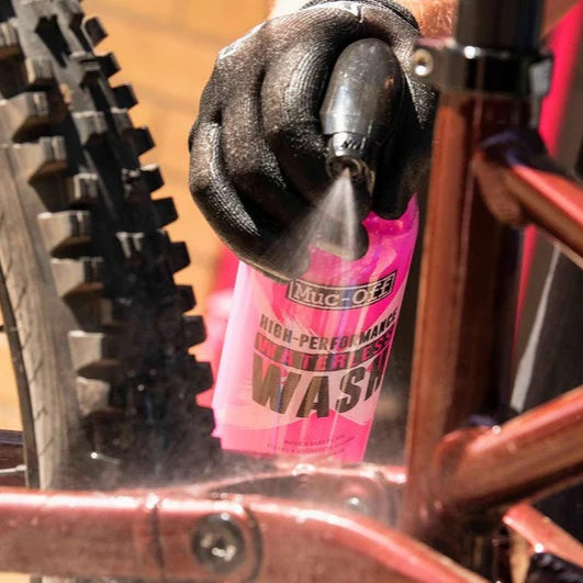 חומר ניקוי כללי לאופניים ללא צורך במים Muc-Off High Performance Waterless Wash