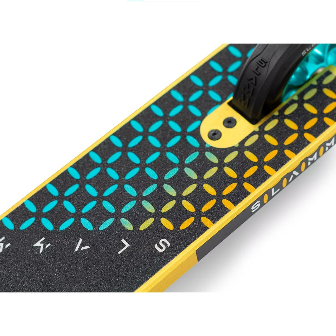 קורקינט פעלולים סקוט מקצועי סלאם SLAMM Assault