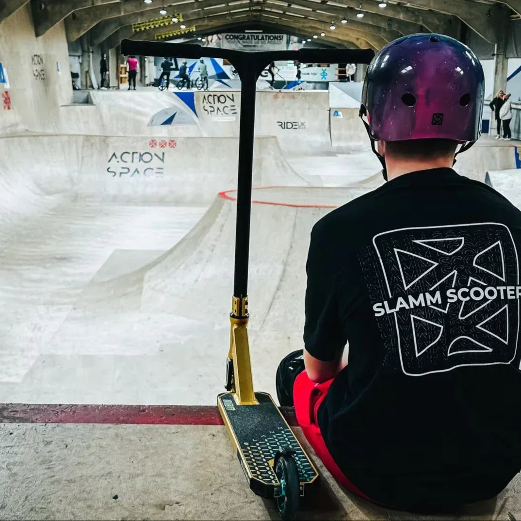 קורקינט פעלולים סקוט מקצועי סלאם SLAMM Assault Neochrome - Bikes Online