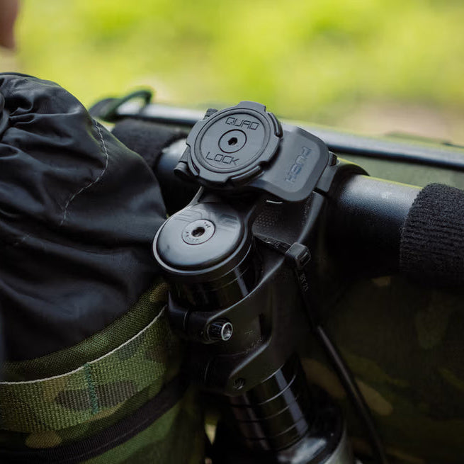 התקן מעמד לטלפון עם חיבור לסטם לאופניים Quad Lock Stem Cap Mount