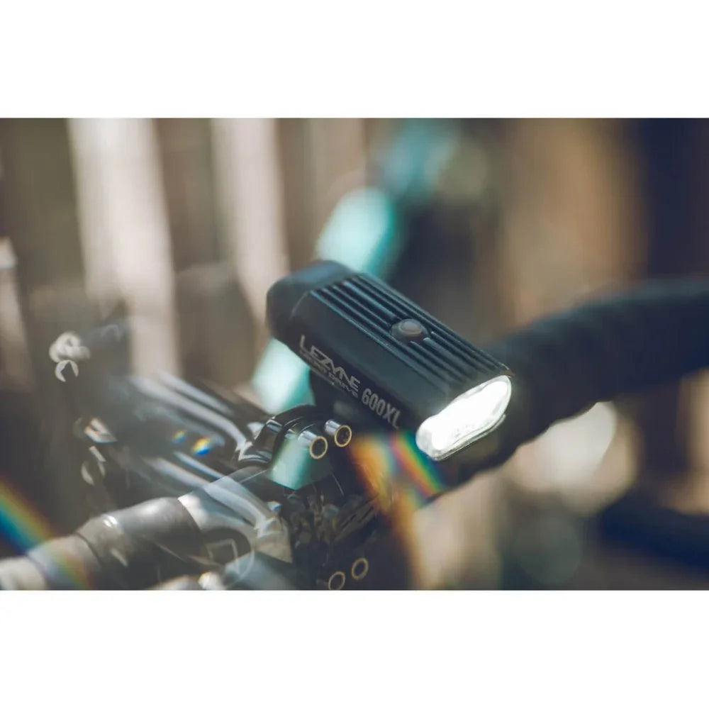 פנס נטען Lezyne Micro Drive 600XL - Bikes Online