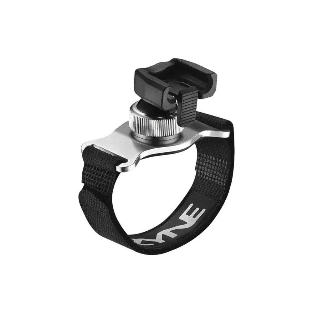 תפס פנס לקסדה מאלומיניום Lezyne - Bikes Online