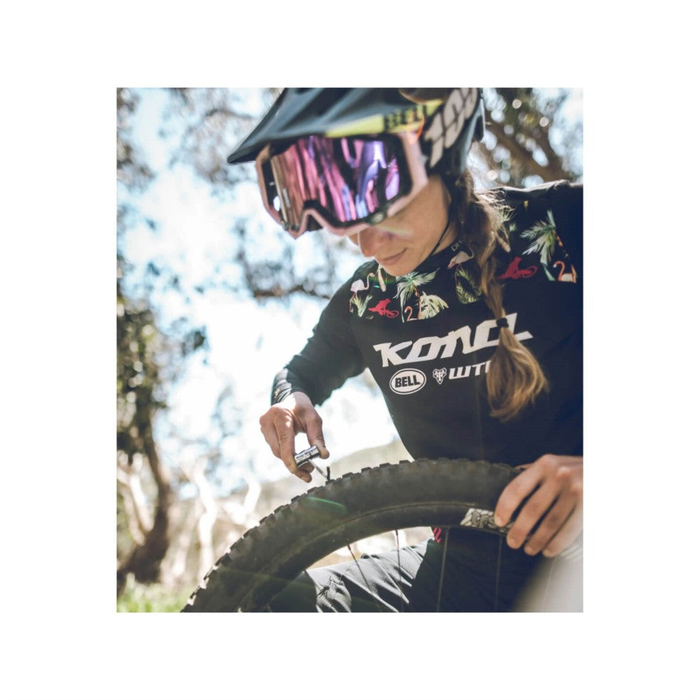 ערכת תיקון פנצ'ר טיובלס Lezyne Classic Tubeless Kit