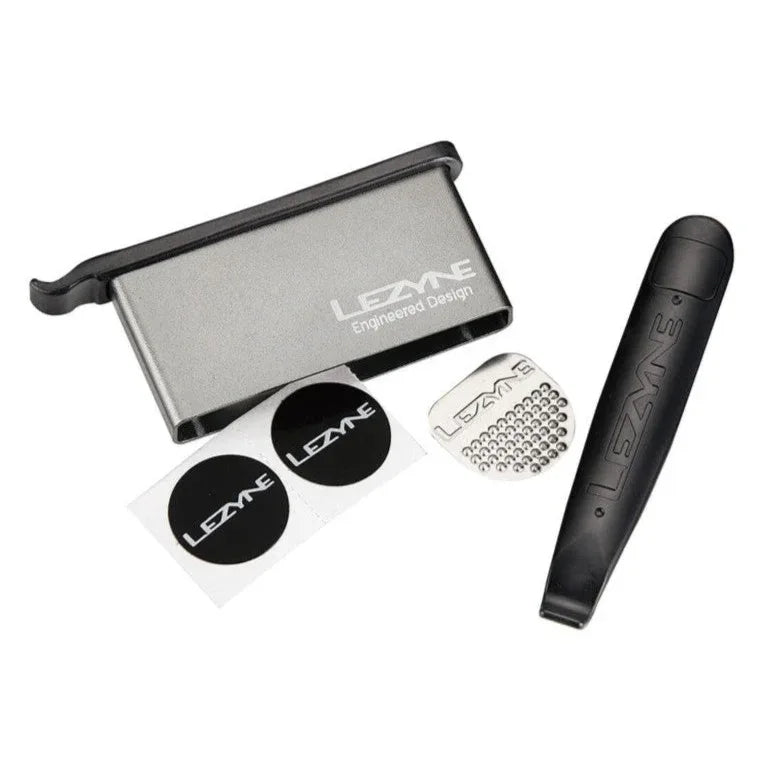 קיט לתיקון פנצ'ר כולל כפות חליצה Lezyne Lever kit - Bikes Online