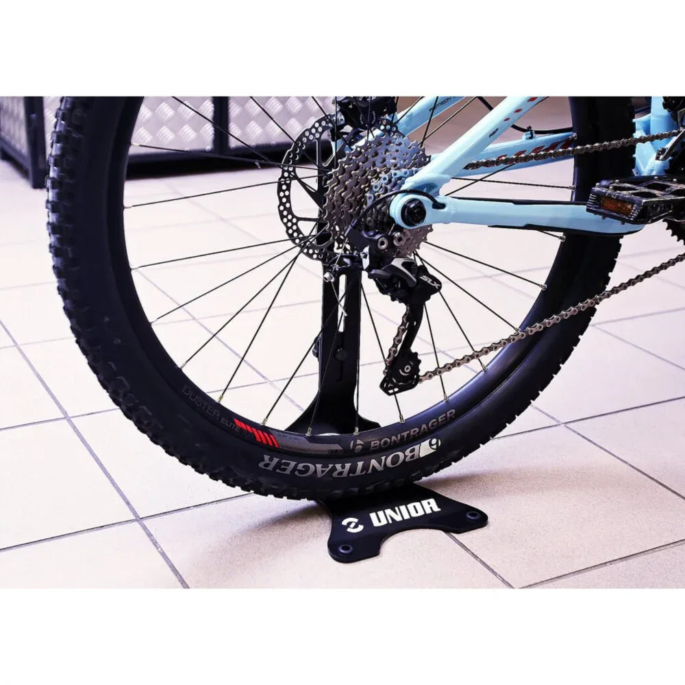 מתקן תצוגה מתכוונן לגלגל אחורי UNIOR דגם1693H - Bikes Online