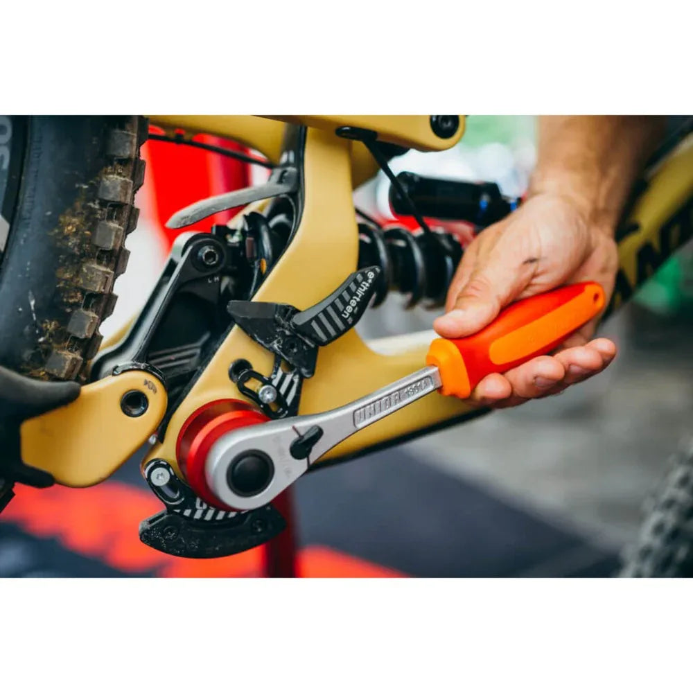 מפתח Unior לציר מרכזי BSA30 חיצוני דגם 1671.Bsa30 תואם Rotor/Zipp/Race Face - Bikes Online