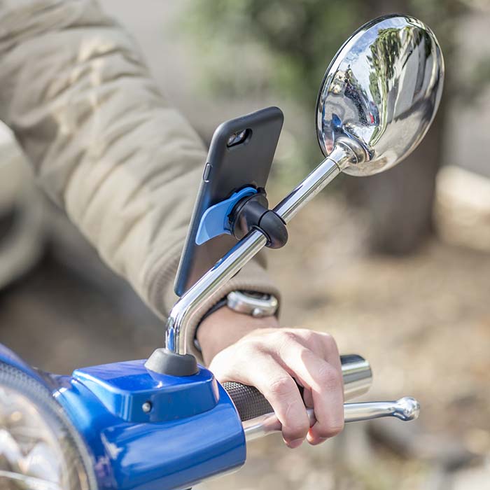 התקן מעמד לטלפון עם חיבור למראה לאופנוע Quad Lock Motorcycle Mirror Mount