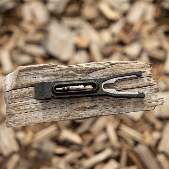 כלי רב שימושי לשליפה לליבת ונטיל Ryder Nut Cracker Mini Tool - Bikes Online