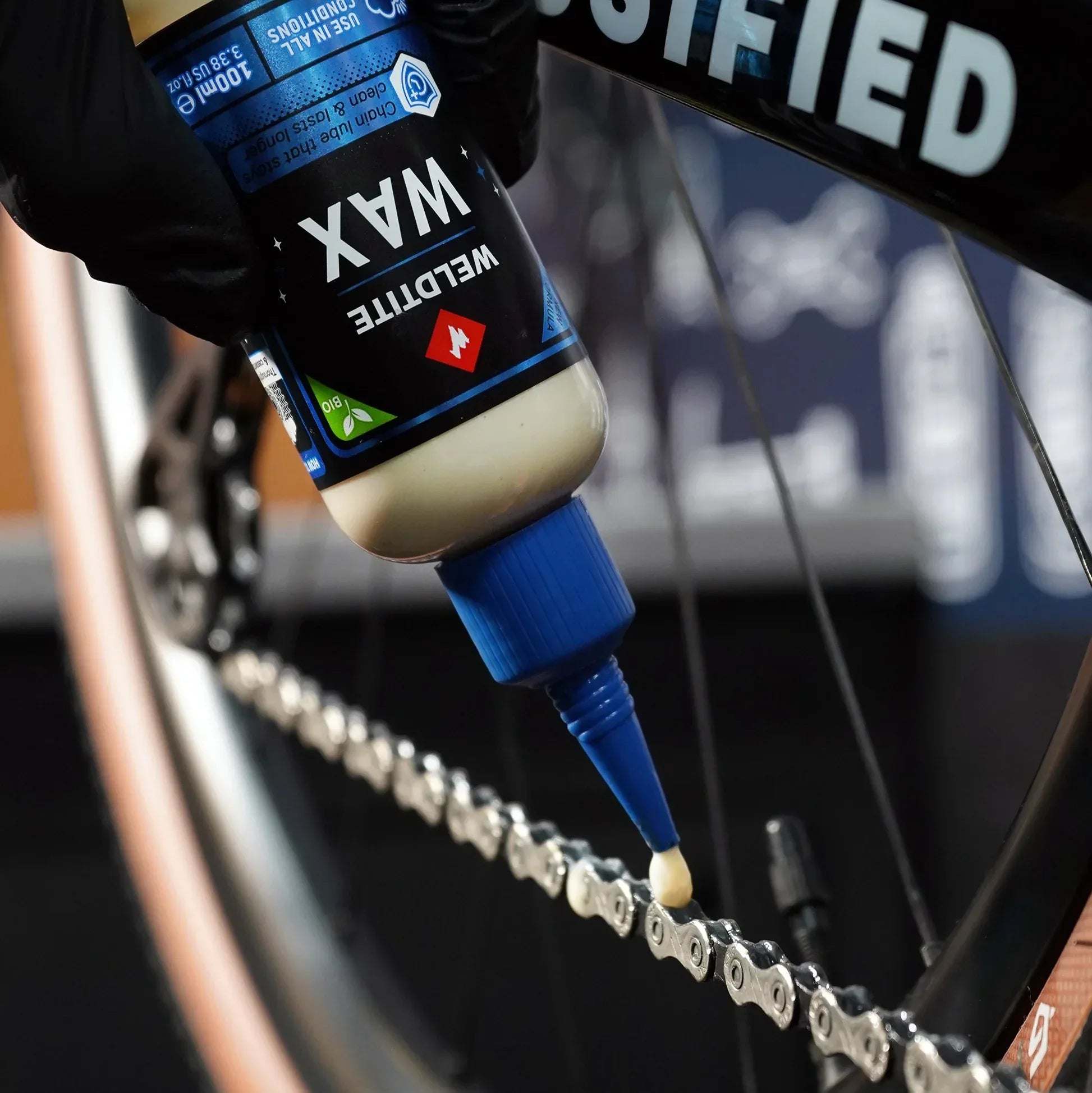 שמן יבש עם ווקס וולדטייט 100 מ"ל טיפות WELDTITE WAX - Bikes Online