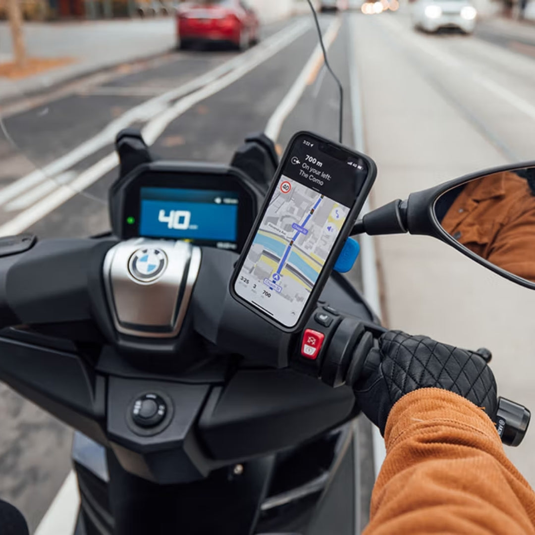 התקן מעמד לטלפון עם חיבור למראה לאופנוע Quad Lock Motorcycle Mirror Mount