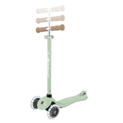 קורקינט לילדים סיגנצ'ר לייטס עם אורות גלובר Globber Signature Lights