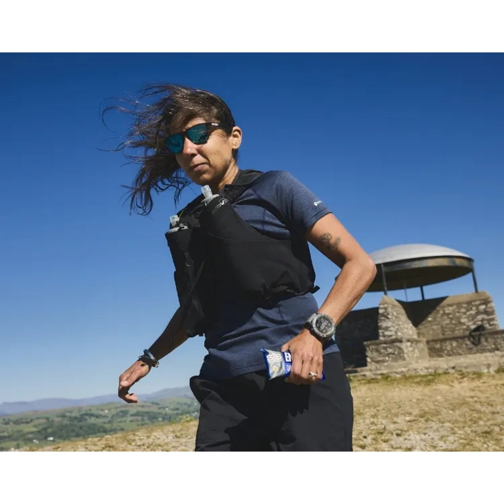 חטיף שיבולת שועל בטעם אוכמניות SiS Energy Oat Bar Blueberry