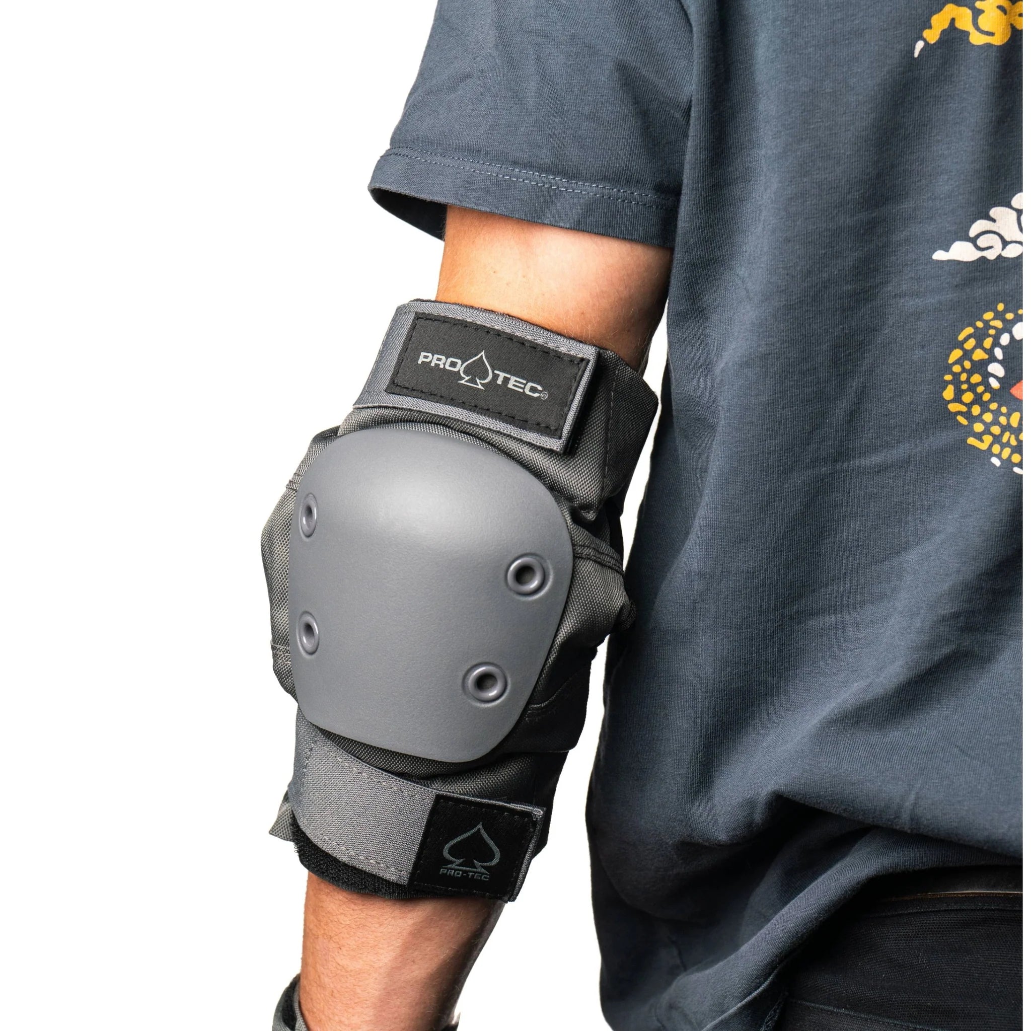 סט מגנים מקצועיים לנוער לספורט אתגרי Pro-Tec Street Gear Jr 3 Pack