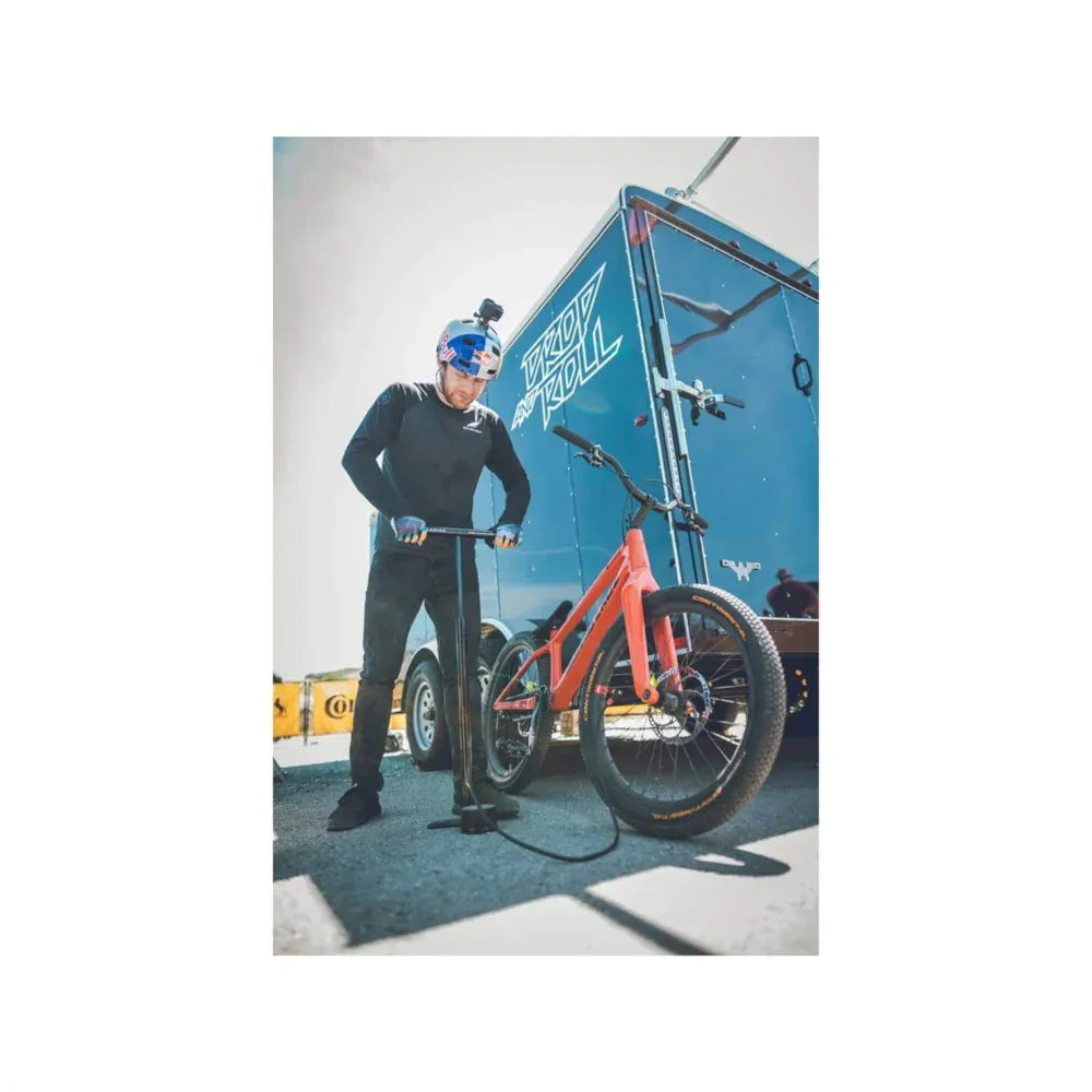 משאבה רצפה Lezyne Shop Floor Drive Y12 - Bikes Online