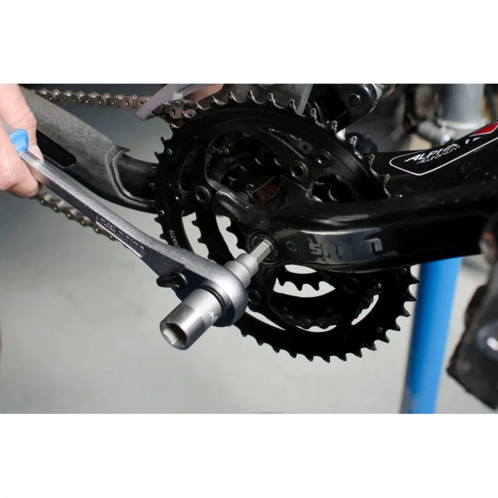 מפתח ציר מרכזי 8/14 עם ראצ'ט Unior דגם 1621/1ABI - Bikes Online