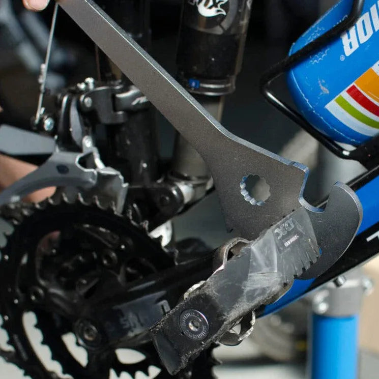 מפתח פדלים מקצועי Unior דגם 1613/2bi-US - Bikes Online